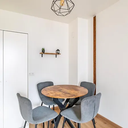 - Tram A 4min Et 20min Du Centre De Stras - Confort Familial Ostwald