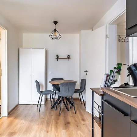 - Tram A 4min Et 20min Du Centre De Stras - Confort Familial